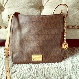 Michael Kors crossbody messenger bag